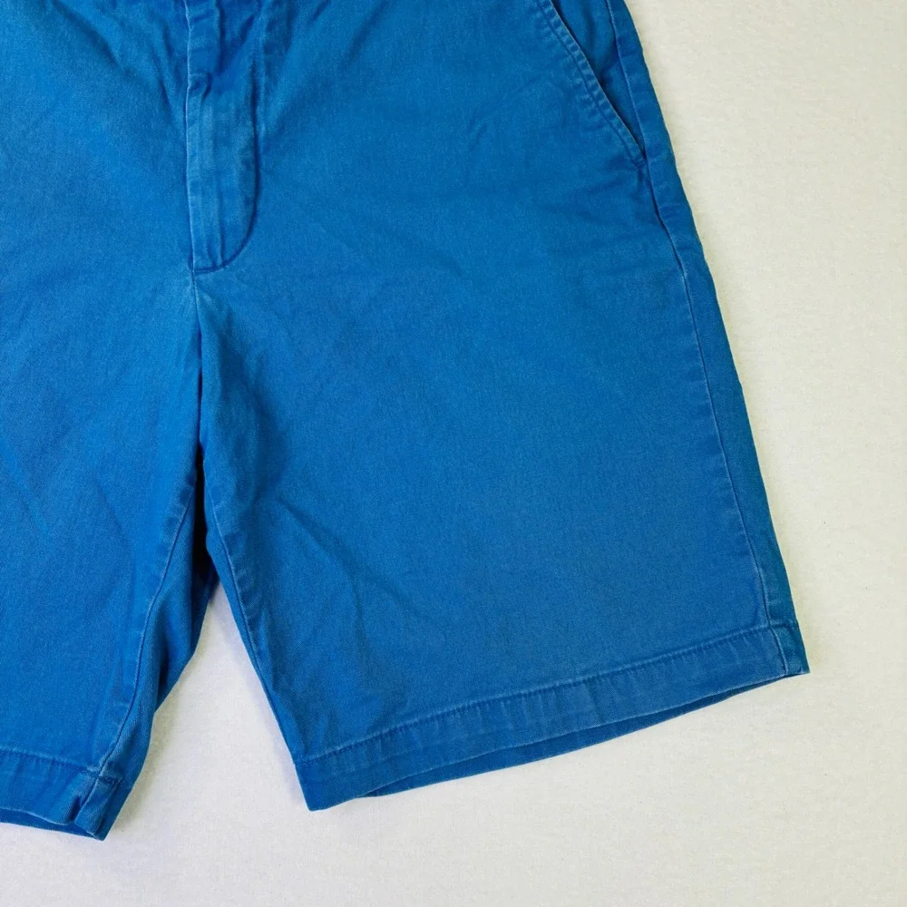 IZOD Saltwater Stretch Mens Chino Shorts Blue Size 32/9.5 Inseam Flat Front